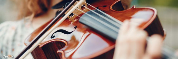 Mädchen mit Violine